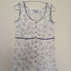 Floral sleeveless tunic top, size S